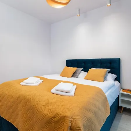 Seaside 4 Pory Roku *