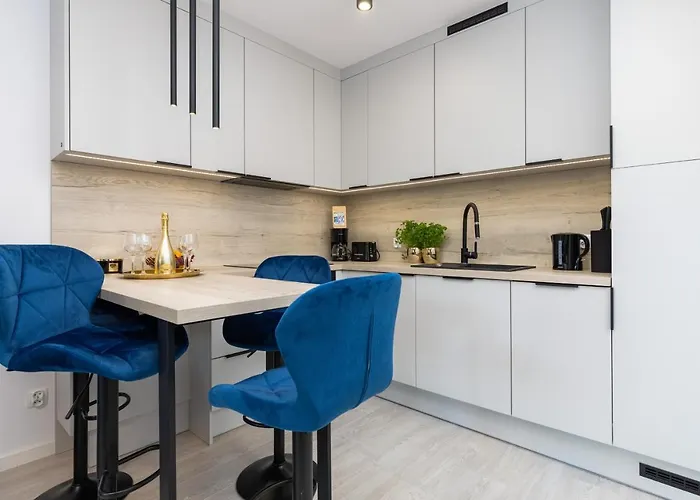 Seaside 4 Pory Roku Appartamento