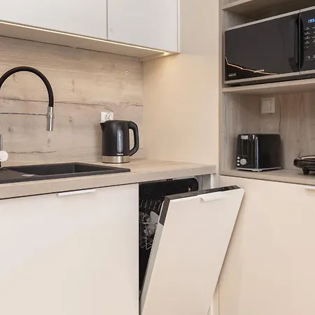 Seaside 4 Pory Roku Apartment