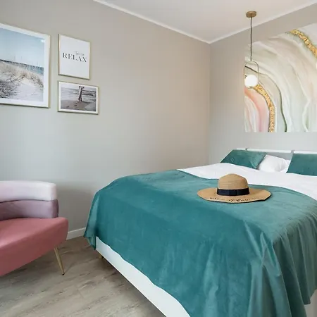 Seaside 4 Pory Roku Kolobrzeg